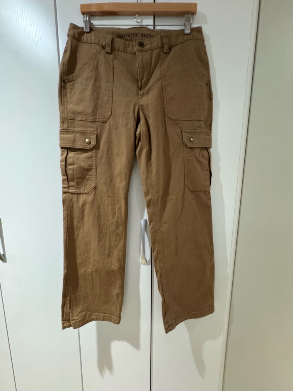Duluth Trading Co Tan Women’s Cargo Pants - Rugged Workwear